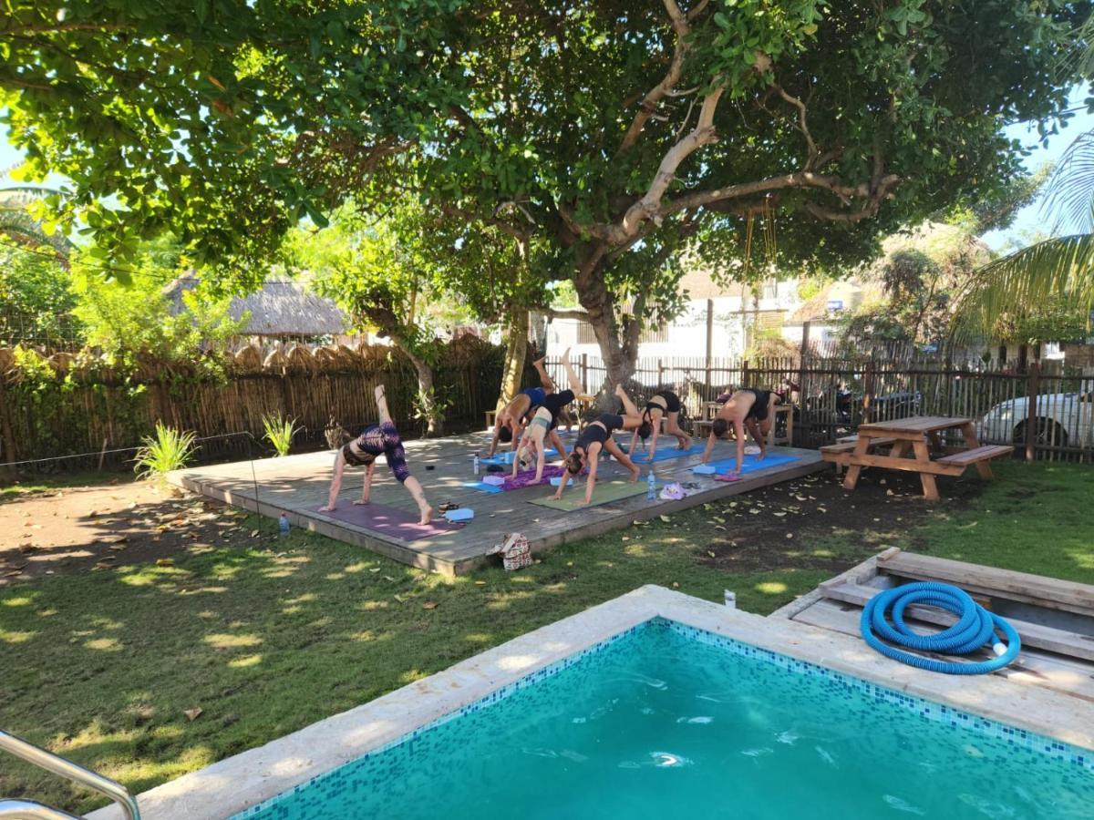 Green Belly Surf Hostel El Paredon Buena Vista Exterior photo